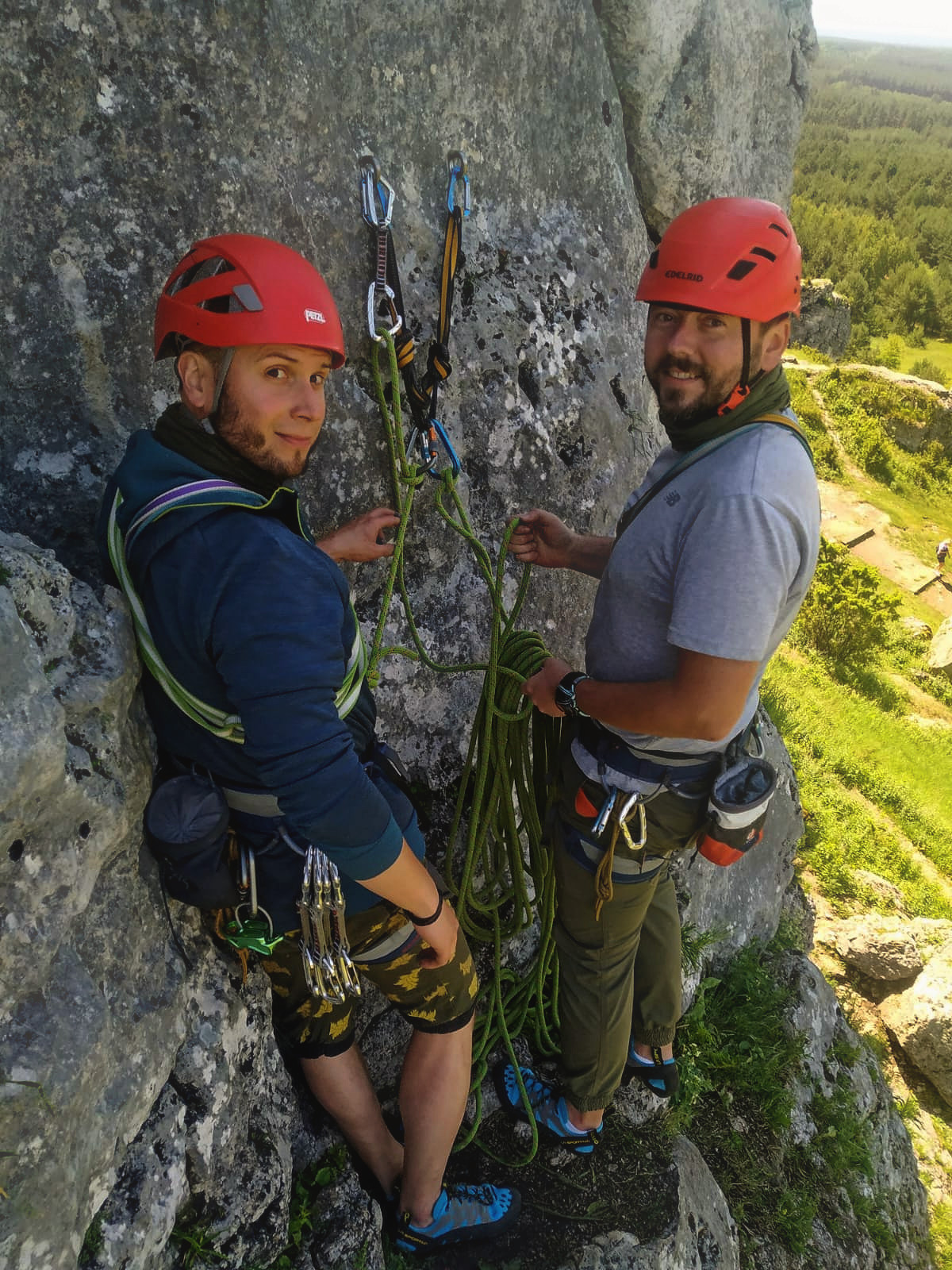 Weekendowy  podstawowy kurs wspinania na Jurze wg programu PZA  - 2+2 dni