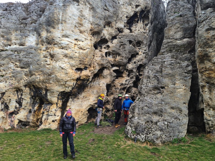 Nauka wspinaczki skałkowej – kurs z elementami autoratownictwa